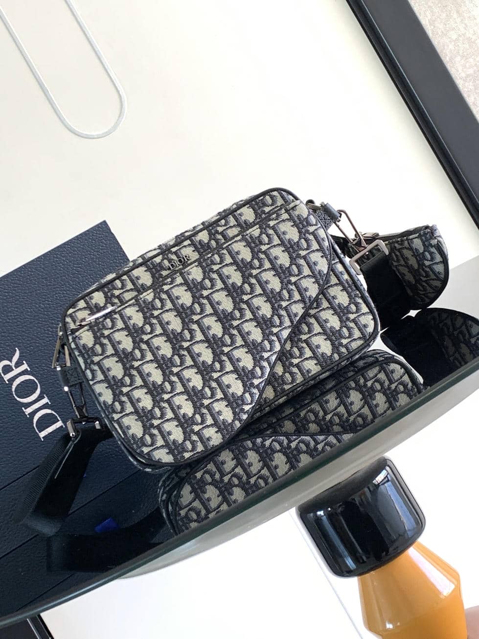 00127 Dior Man Bag